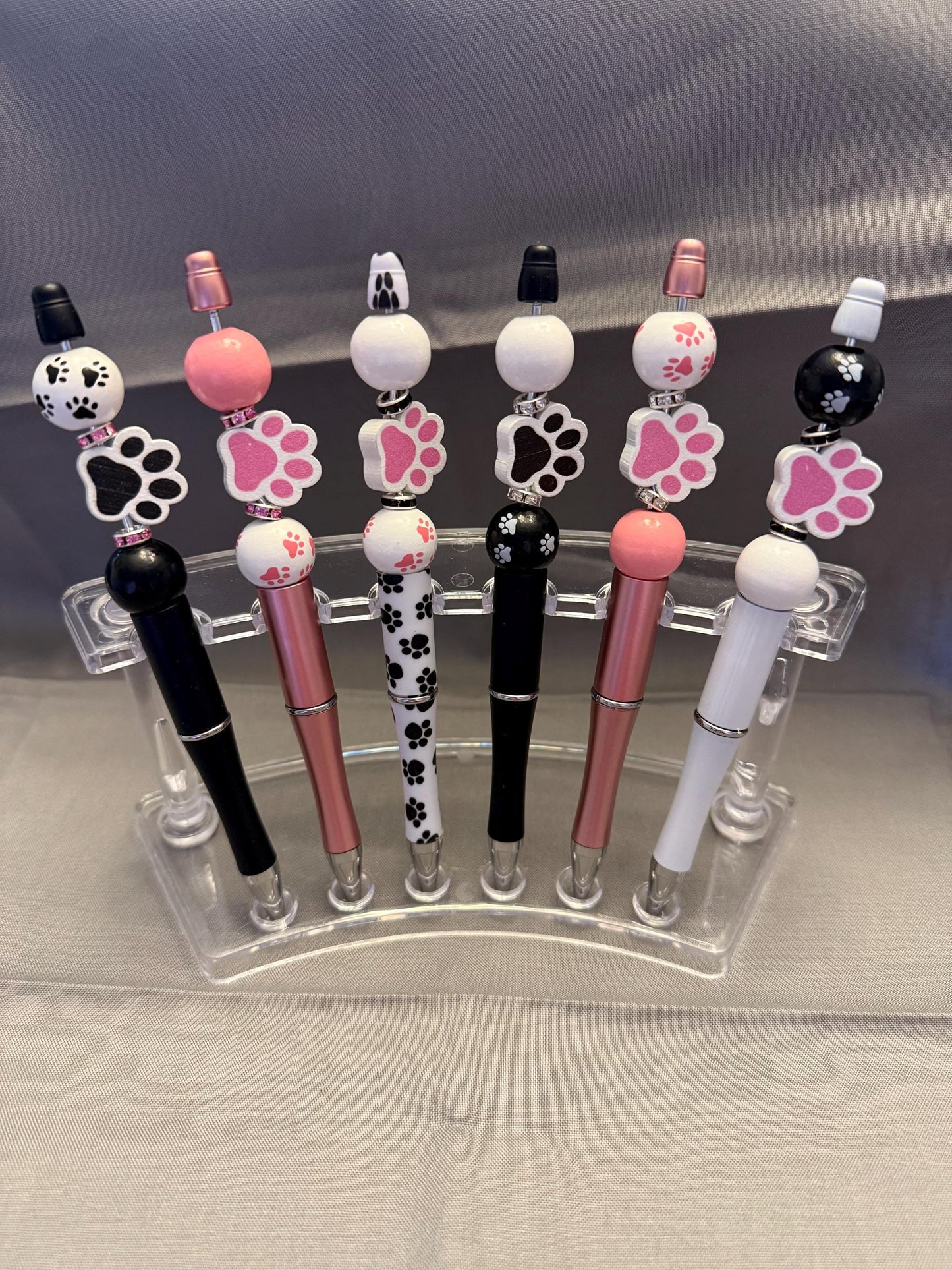 Handmade Beaded Pen with Cute Paw Print Detail| Animal Lover Gift| Dog Lover Pen| Beaded Pen| Animal Owners