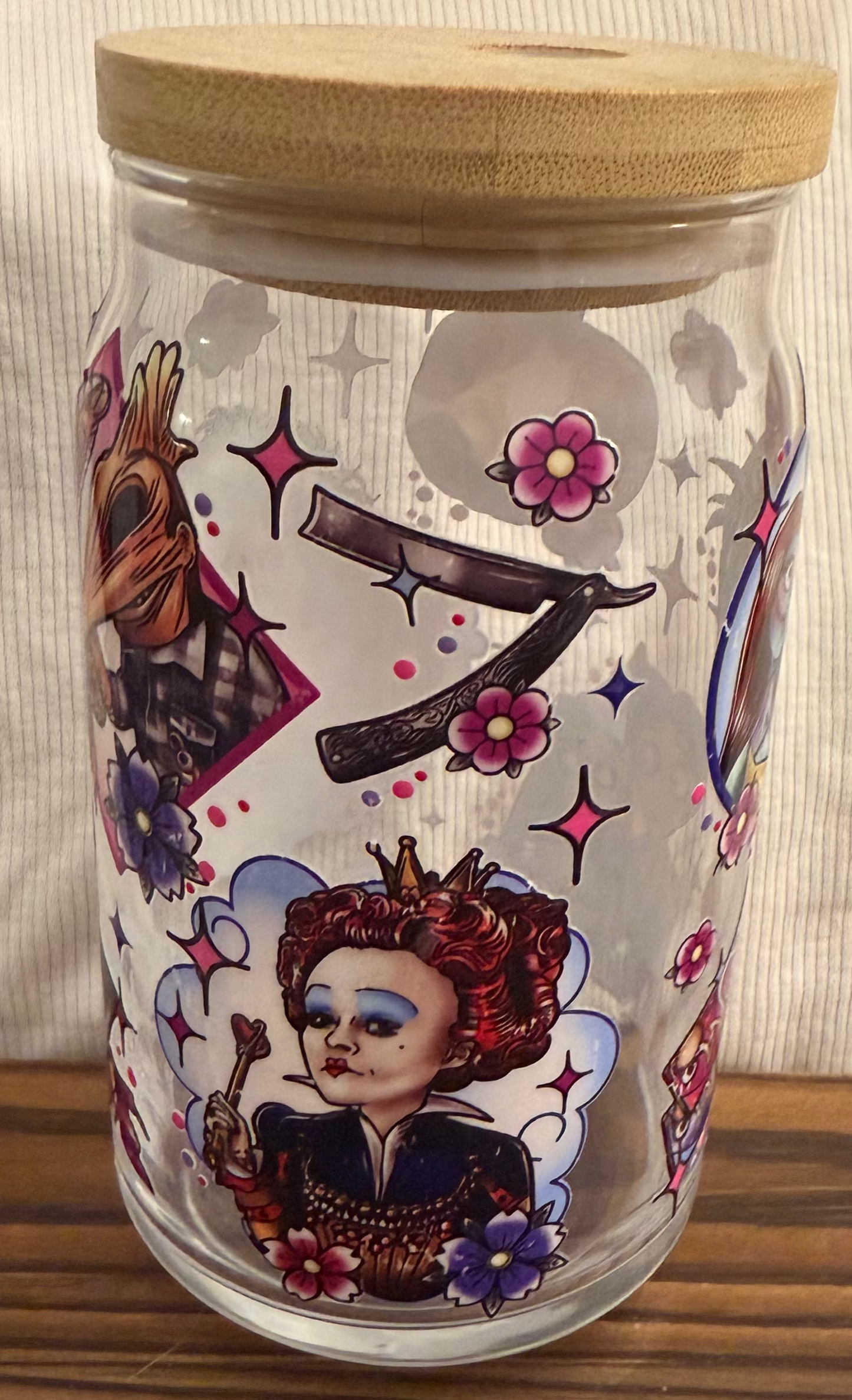 Tim burton glass can with lid and straw