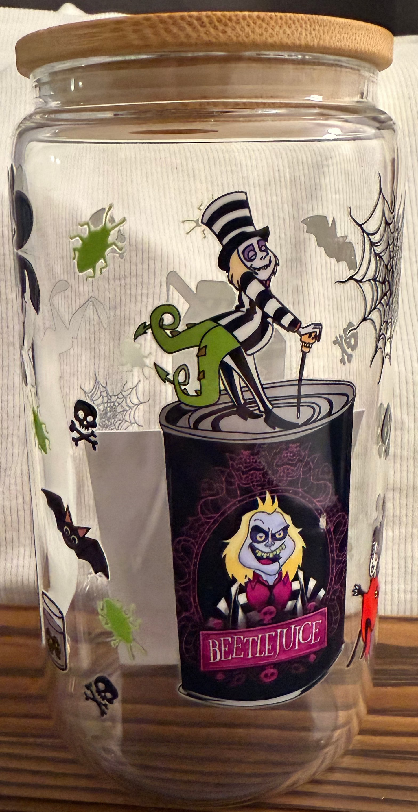 Spooky Beetle Cartoon Glass Can 16oz