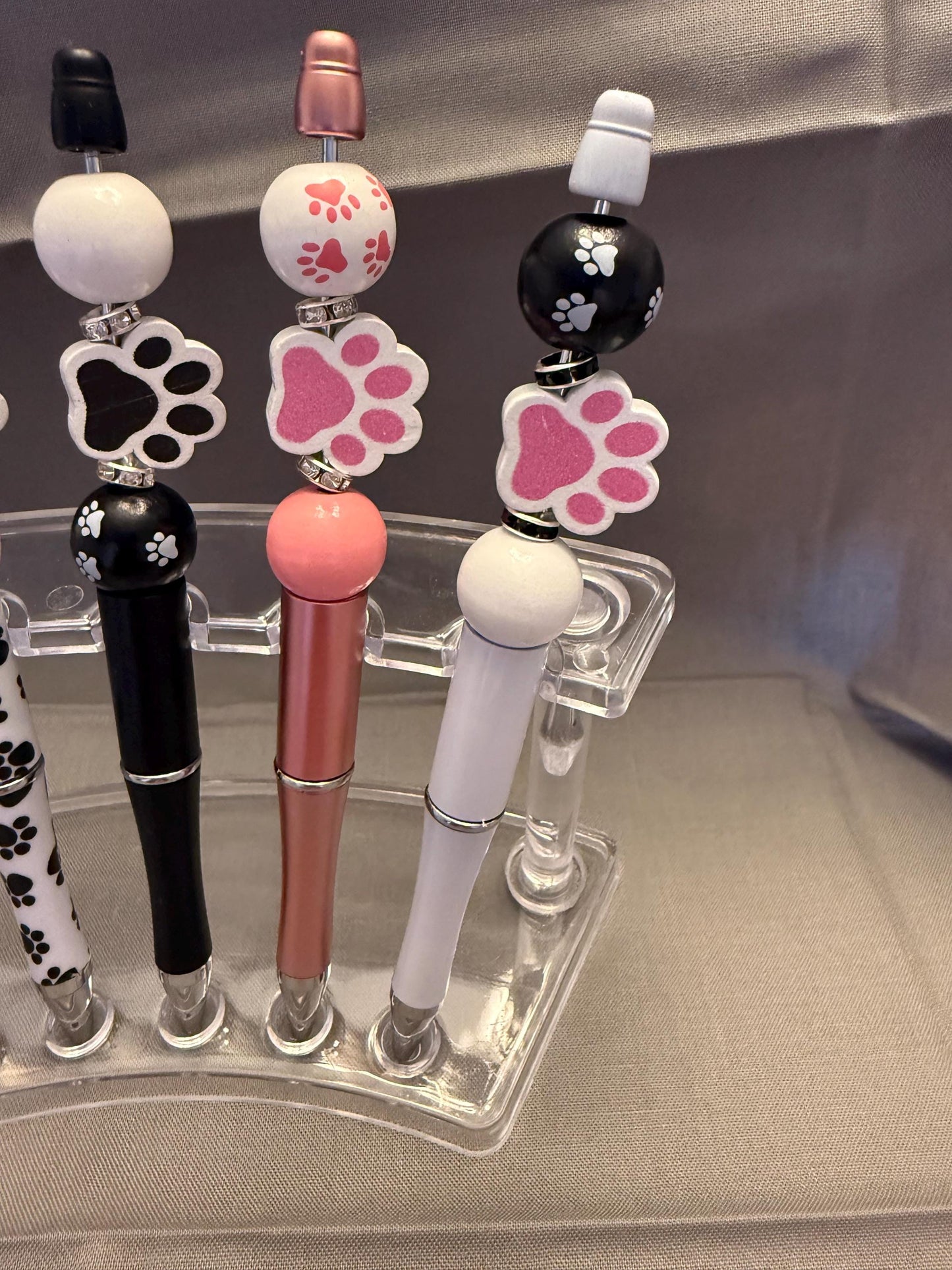 Handmade Beaded Pen with Cute Paw Print Detail| Animal Lover Gift| Dog Lover Pen| Beaded Pen| Animal Owners